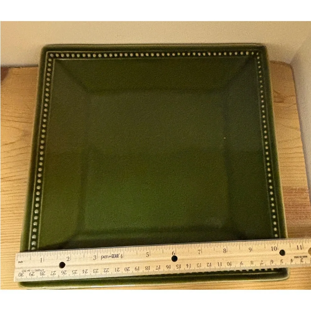 Square Green‎ Dinner Plate with Beaded Border, Decorative Serving Dish 10.5 in